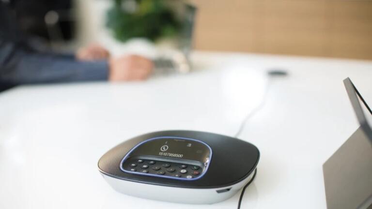 Logitech Group primer plano